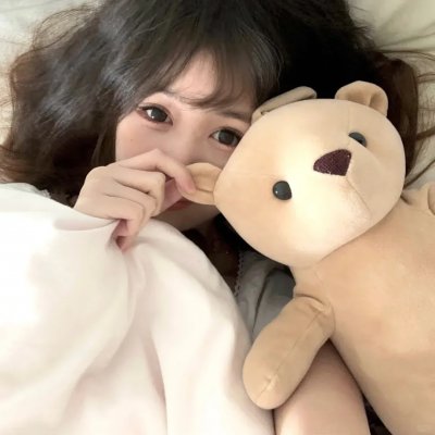 公寓里的两个女人